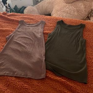 Tank tops (never worn)